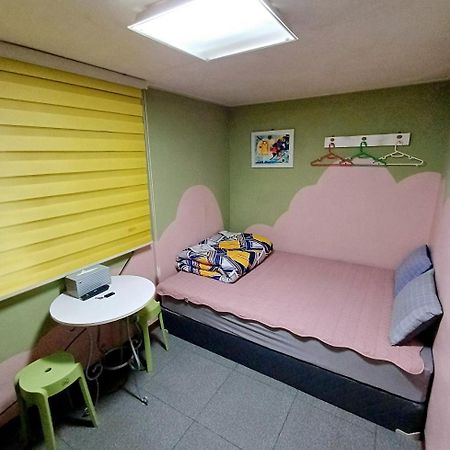 Korstay Guesthouse Seoul Station Екстериор снимка